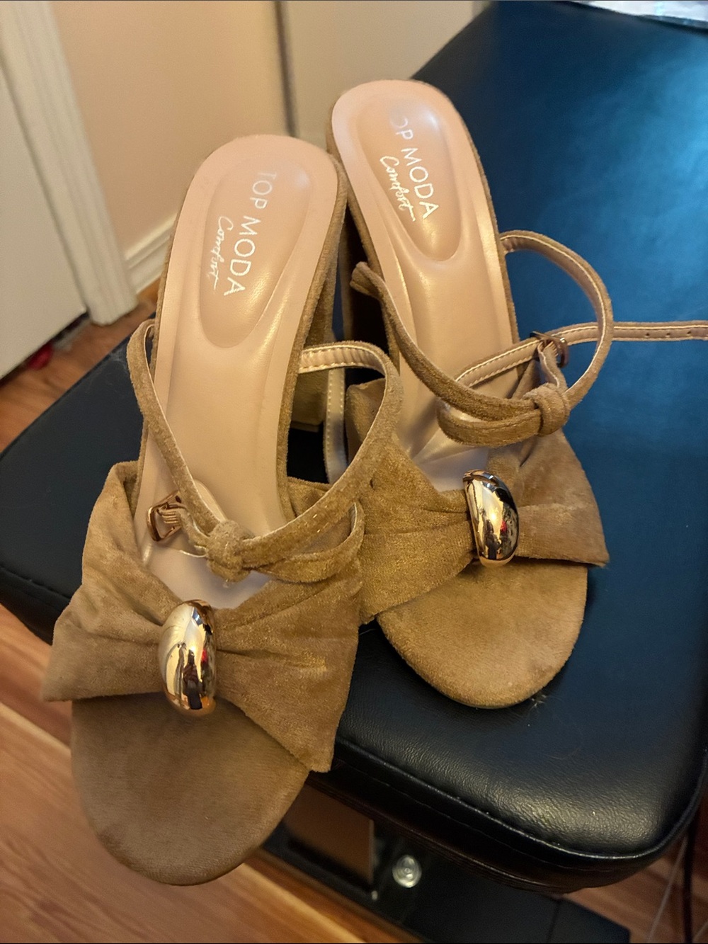 TOP Moda Tan Suede Bow Mule Sandals with Gold Accent